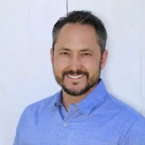 headshot of Robert Kellar